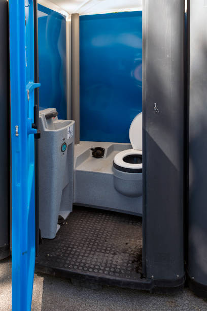 Best Construction site porta potty rental  in Fris, CO